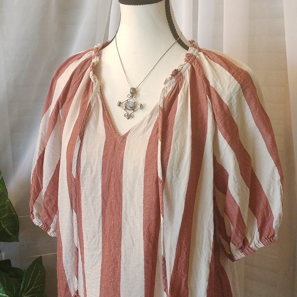 ⚜️ Knox Rose Balloon Sleeve Top
